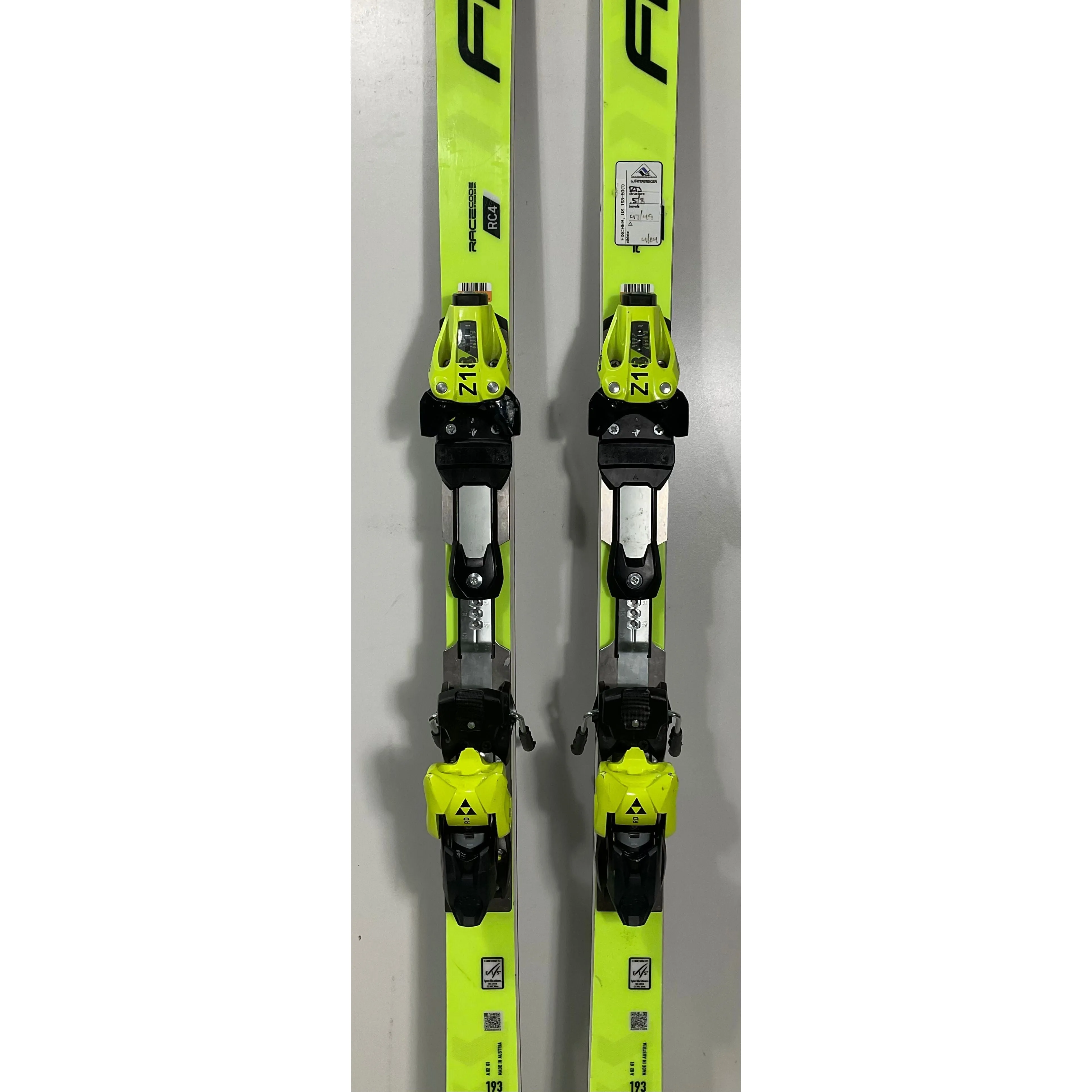 2025 Fischer RC4 GS 193cm Skis w/ Z18 Bindings