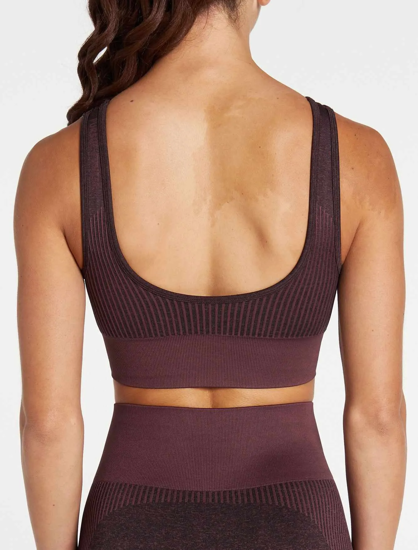 ADAPT Seamless Sports Bra - Black Cherry