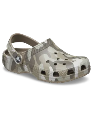 Boys Classic Camo Clog in Mushroom