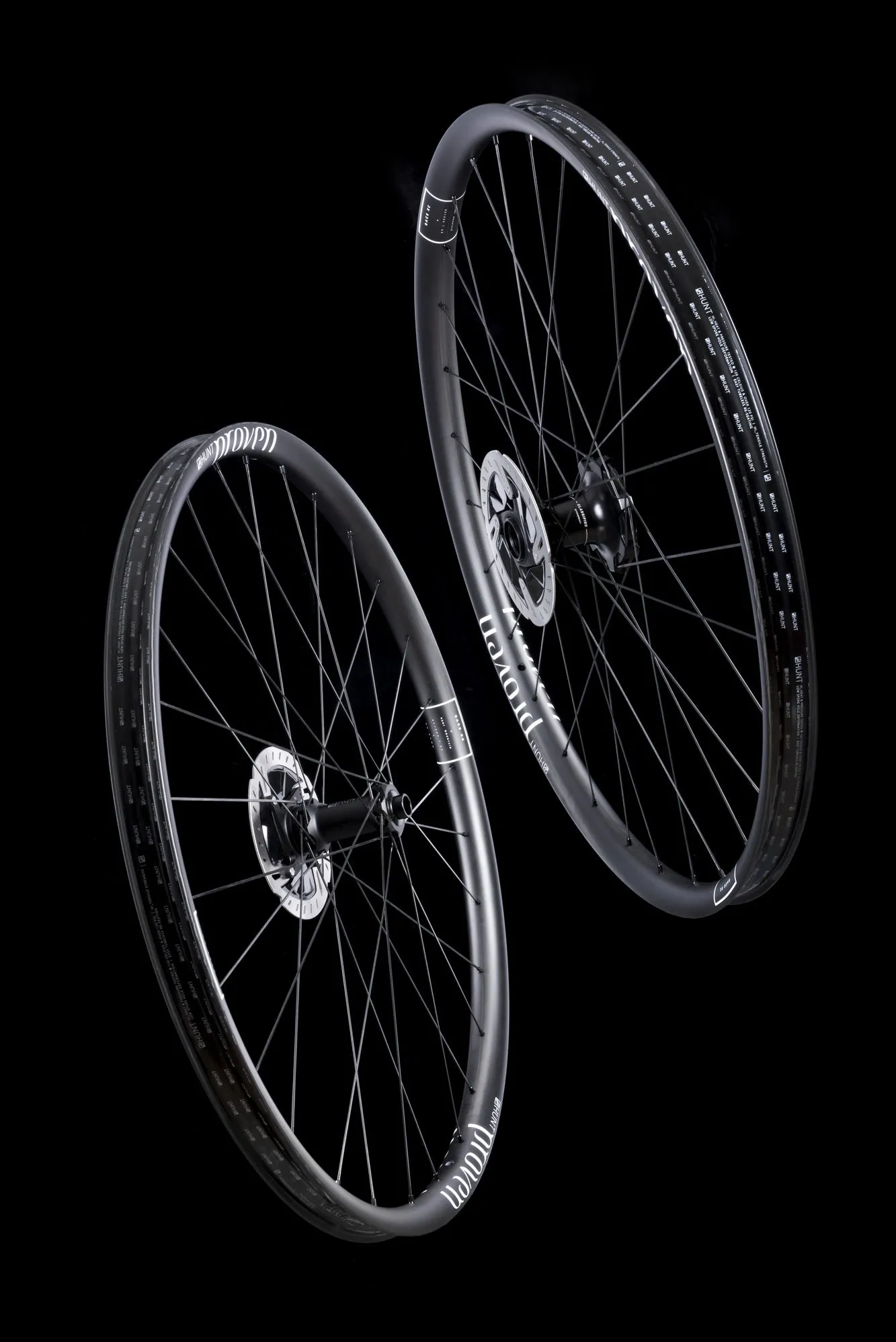 Classified x HUNT Proven Carbon Race XC 29 Wheelset