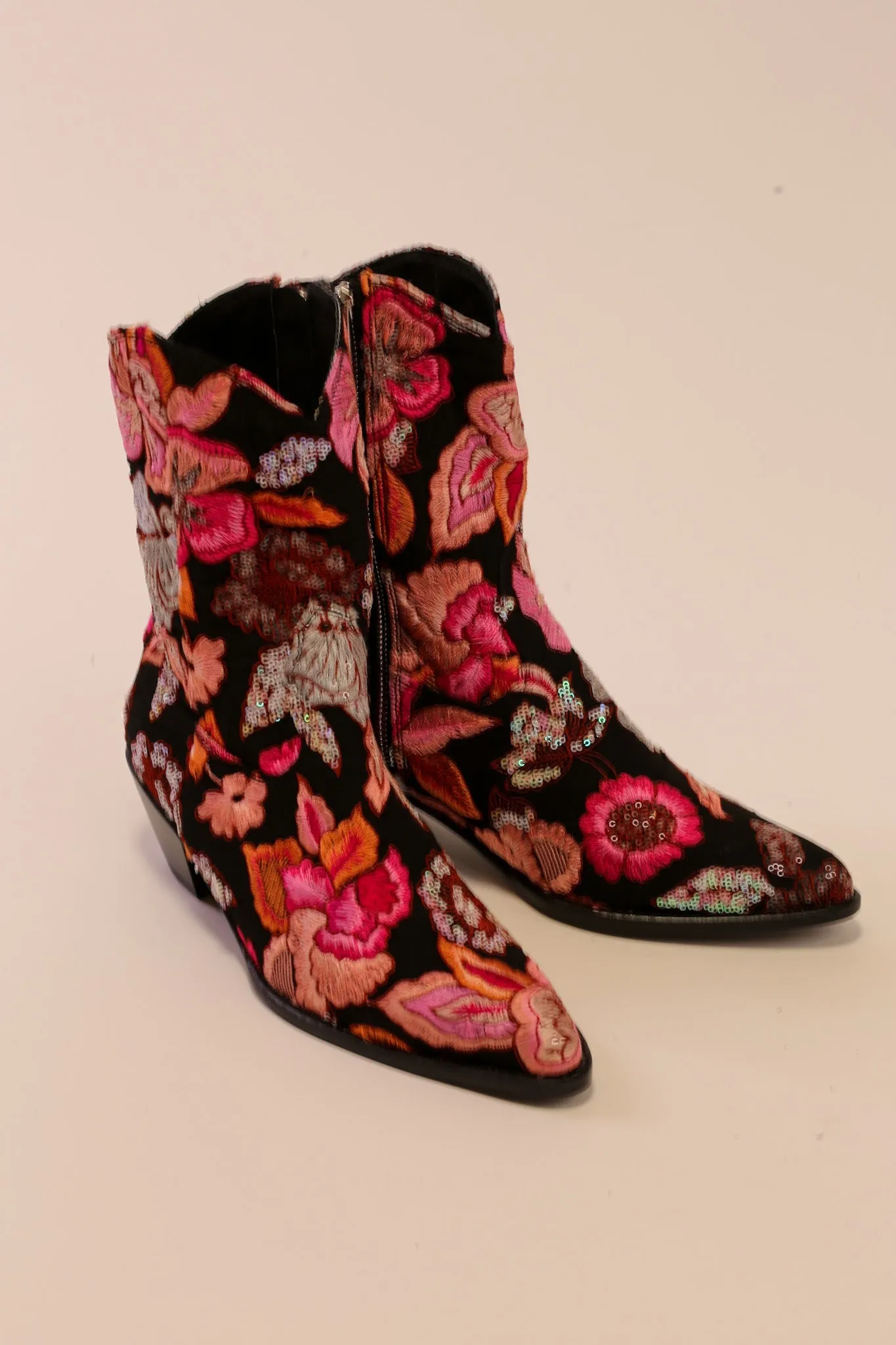 FLOWER SEQUIN EMBROIDERED BOOTS LISA