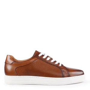 Lando Tan Sneakers