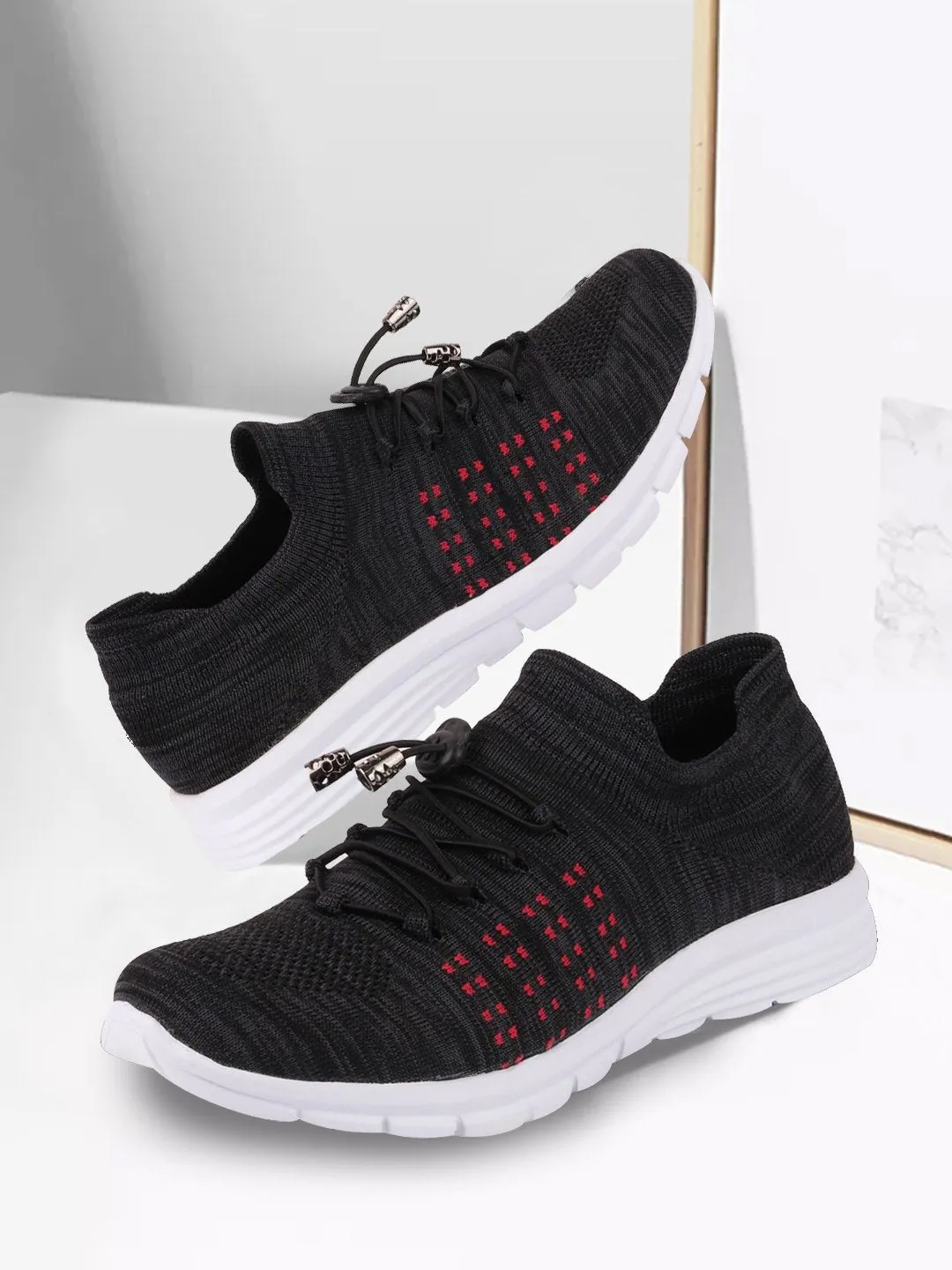 Men Black Sports Lace-Up Outdoor Running Shoes