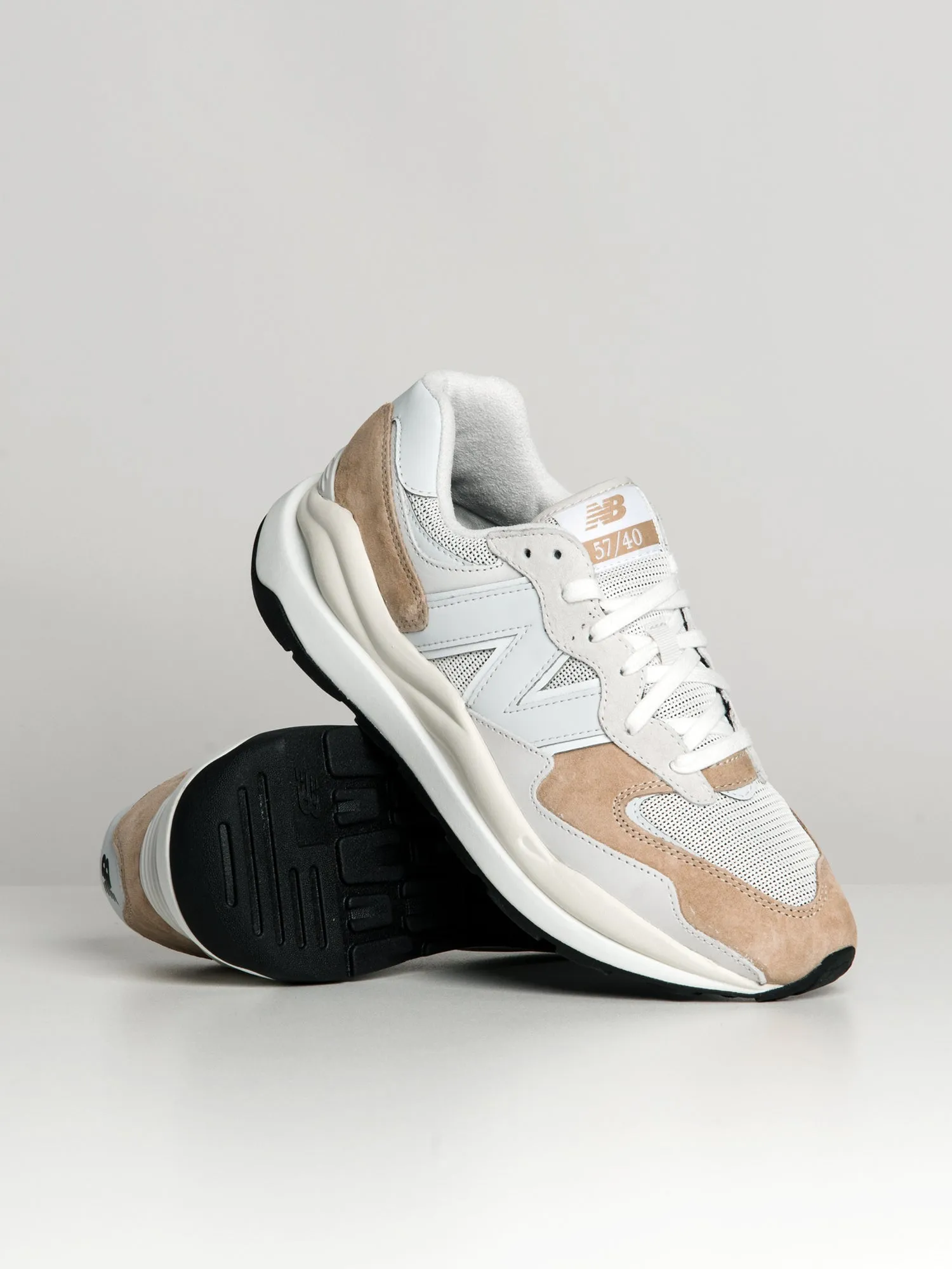 MENS NEW BALANCE THE 5740 SNEAKER - CLEARANCE